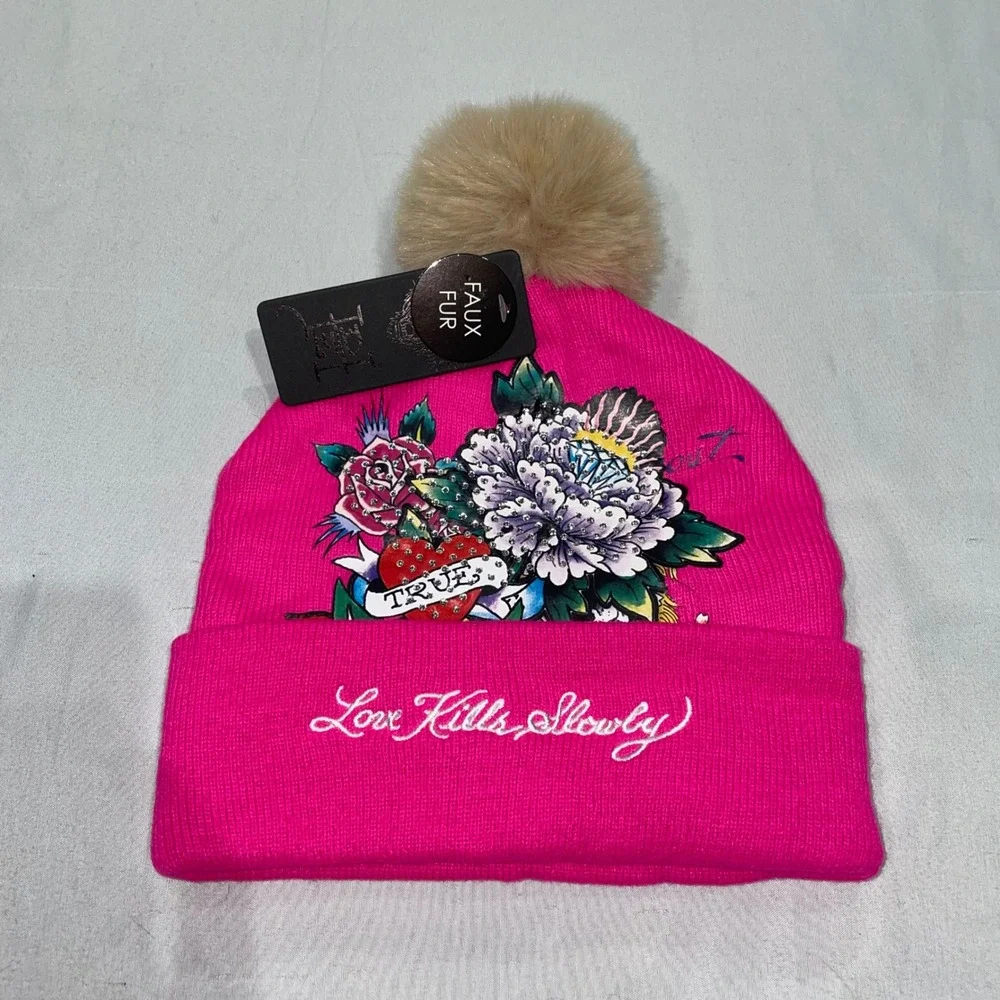 Ed Hardy Pink Love Kills Slowly Rhinestone Tattoo Graphic Pom Pom Beanie Hat NWT